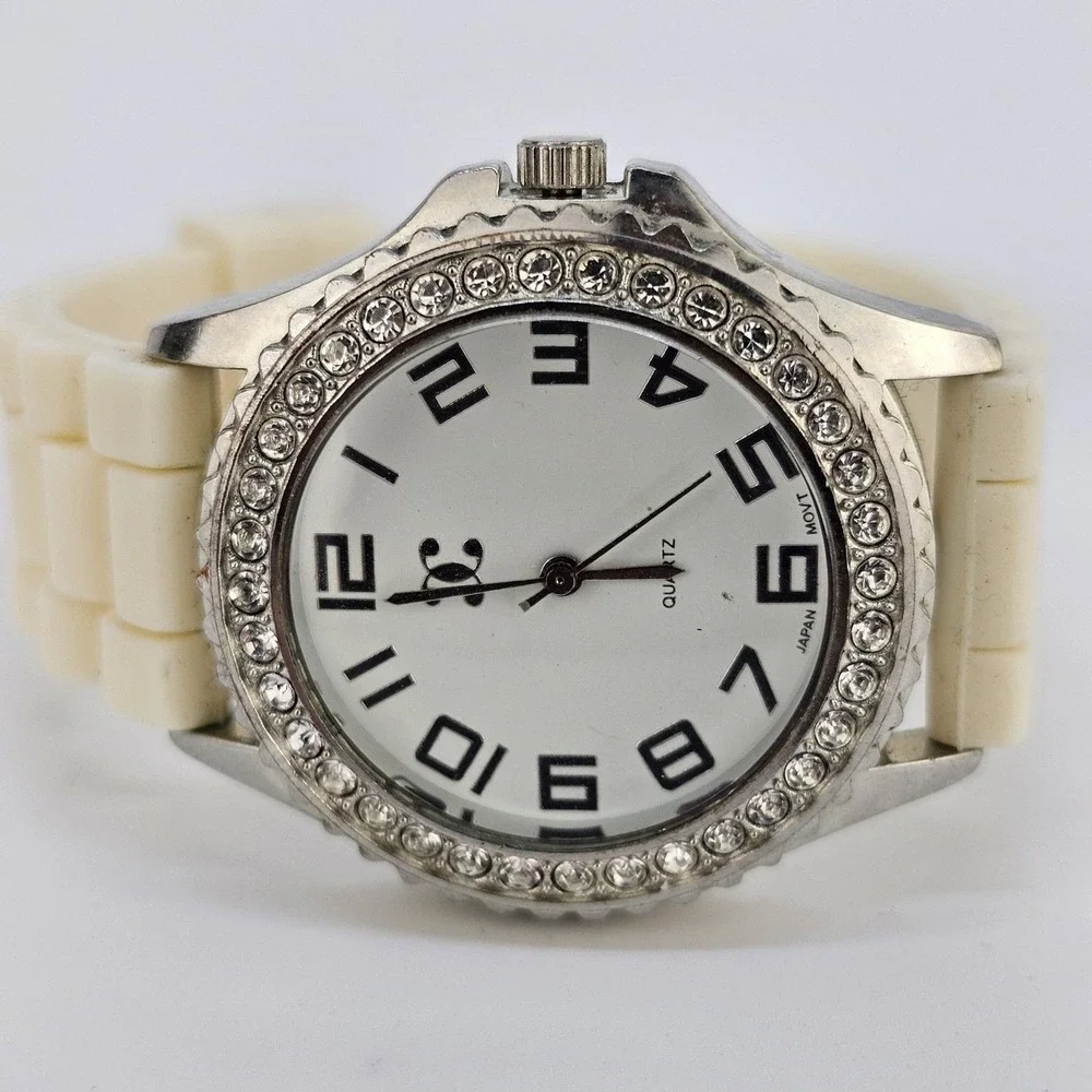 Women's Watch‎ 38MM White Dial Gray Case Cream Plastic Band Straps New Battery